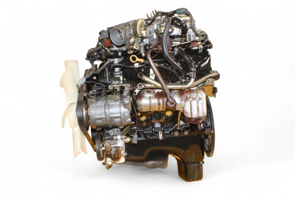 nissan pathfinder xterra frontier infiniti qx4 3.3l sohc v6 engine jdm vg33