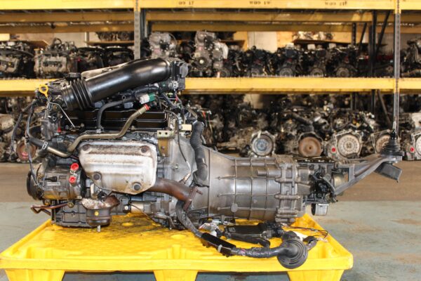 2003 2004 infiniti g35 3.5l dohc v6 rwd (rear wheel drive) engine jdm vq35de (copy)